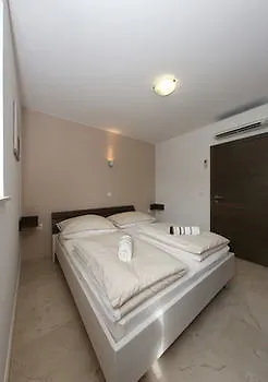 호텔 Sunadria 돈제페트레케인
